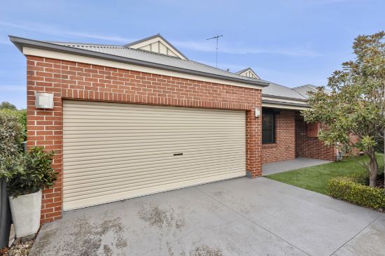 2/71 Rossack Drive, Grovedale, Vic 3216