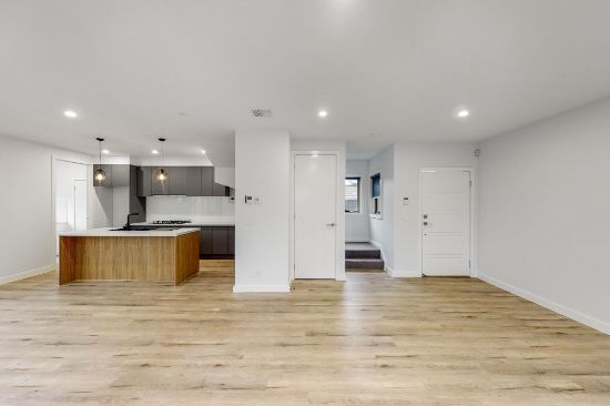 2/92 West Street, Hadfield, Vic 3046