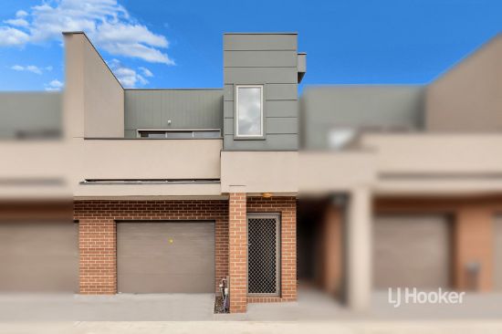 21/64 Escapade Boulevard, Craigieburn, Vic 3064