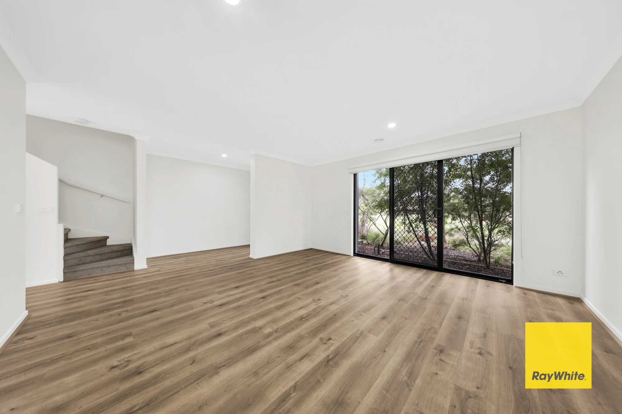 24 Lucca Walk, Mernda, Vic 3754