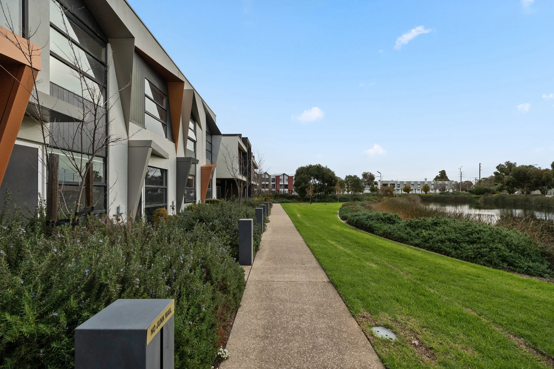 25 O'Neil Lane, St Clair, SA 5011