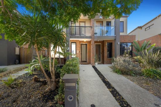 26 Bushlark Crescent, Williams Landing, Vic 3027