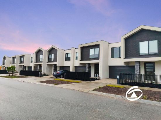 26 Mortlake Drive, Officer South, Vic 3809