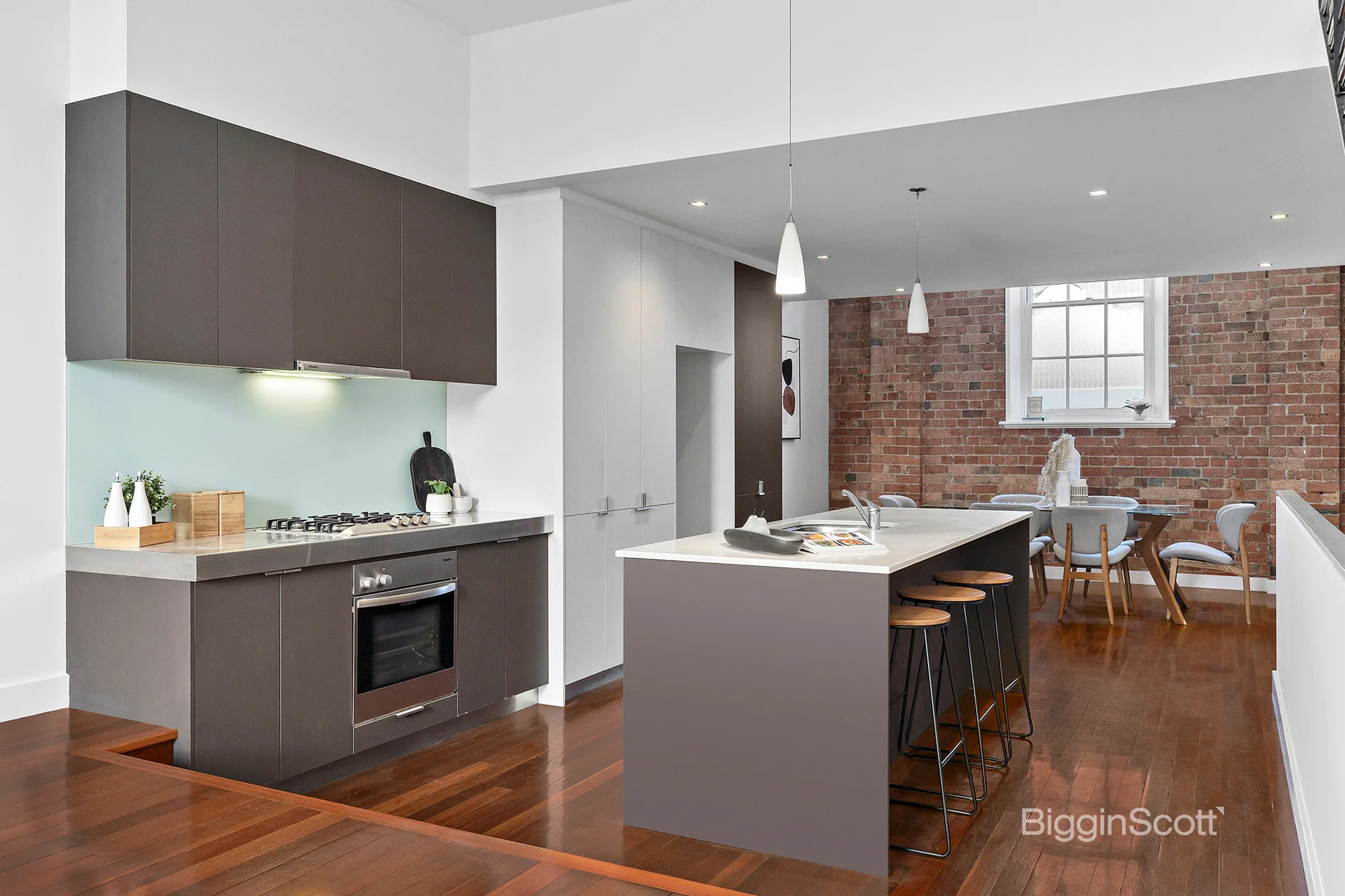 3/10 Waltham Place, Richmond, Vic 3121