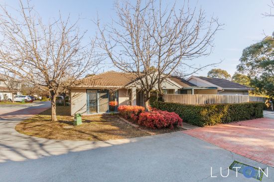 3/4 Dines Place, Bruce, ACT 2617