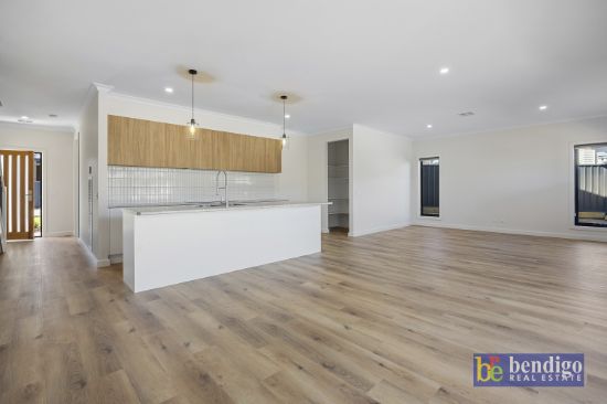 3/7 Glencoe St, Kennington, Vic 3550