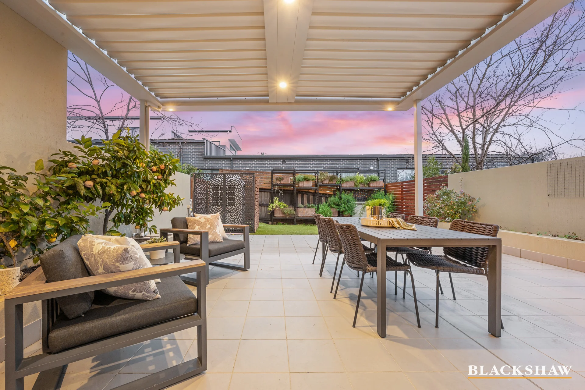 3/9 Favenc Circle, Griffith, ACT 2603