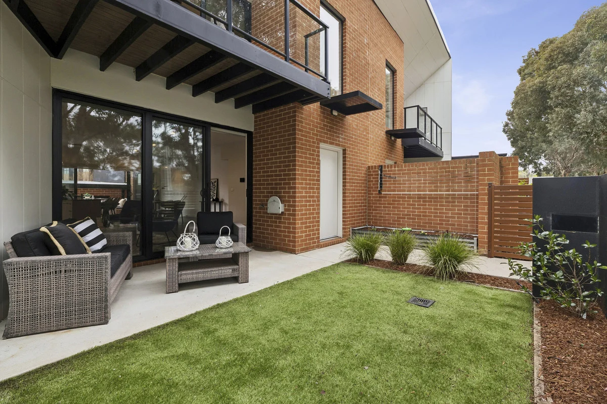 31/1 Rowland Rees Crescent, Greenway, ACT 2900