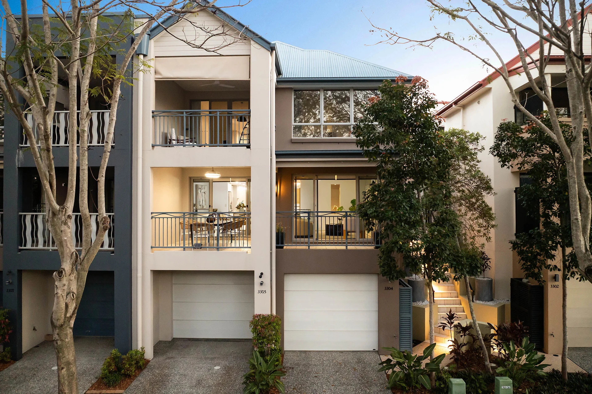 3305 Central Place, Carrara, Qld 4211