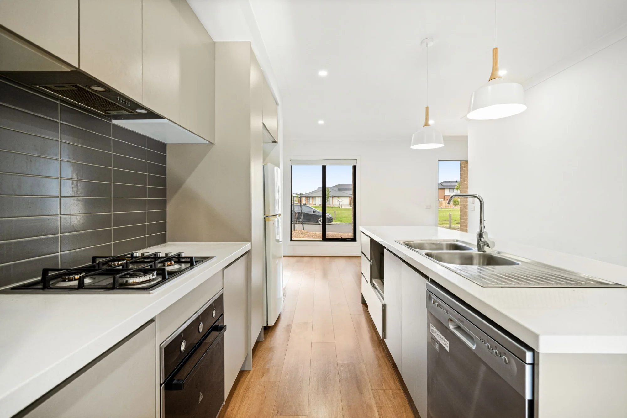 36 Saran Cresent, Deanside, Vic 3336