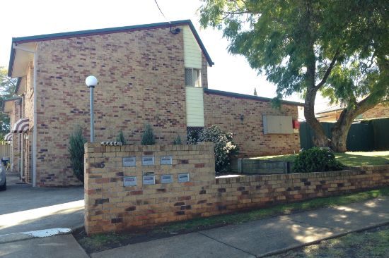 4/5 Kenric Street, Toowoomba City, Qld 4350