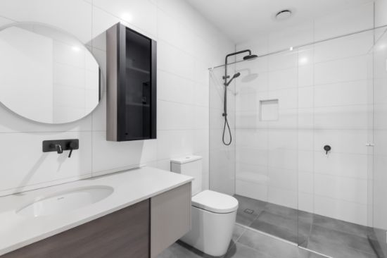 4/6 Gilmore Road, Doncaster, Vic 3108
