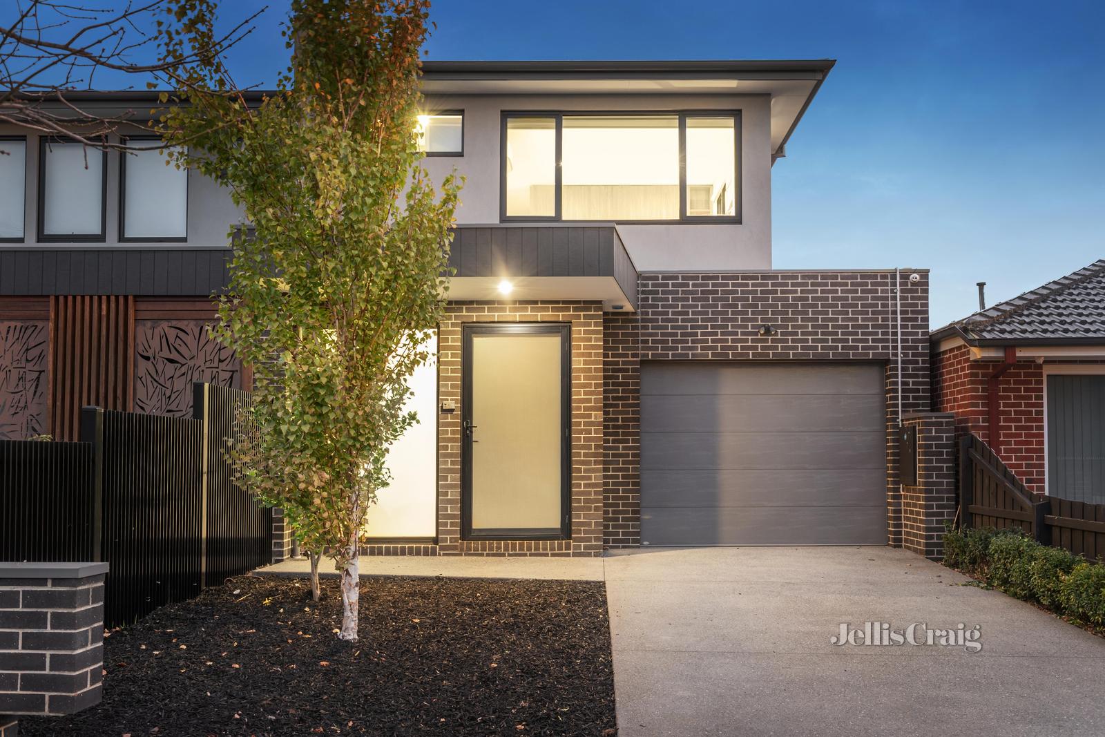 40a Thomasina Street, Bentleigh East, Vic 3165 40a Thomasina Street, Bentleigh East, Vic 3165