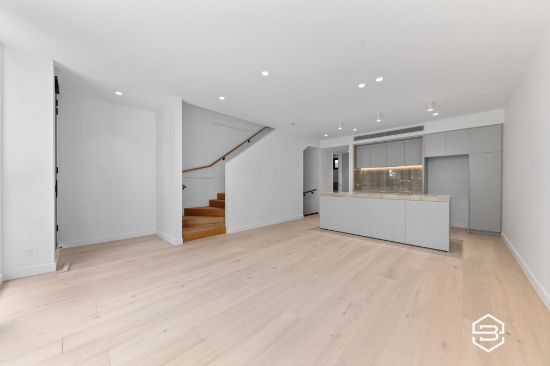 5/45 Kokaribb Road, Carnegie, Vic 3163
