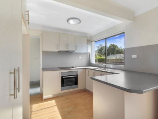 6/96 Central Road, Unanderra, NSW 2526