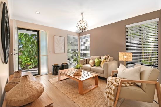 7/153-161 Greenacre Drive, Arundel, Qld 4214