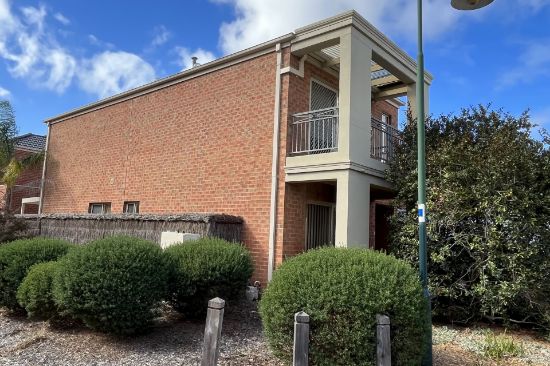 7 Longleaf Grove, Mitcham, Vic 3132