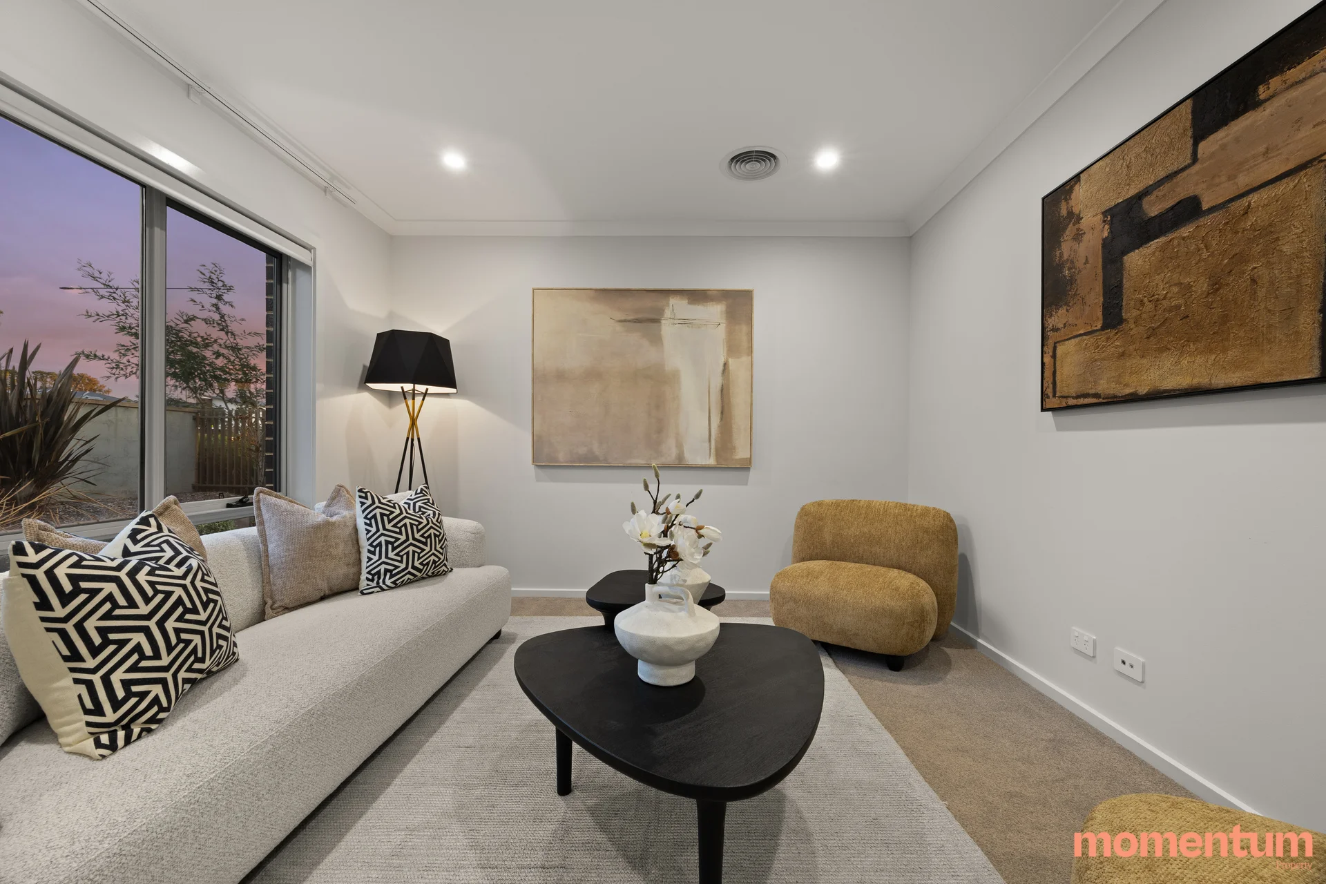 72 Pro Hart Avenue, Strathnairn, ACT 2615