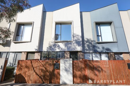 76 Queen Circuit, Sunshine, Vic 3020