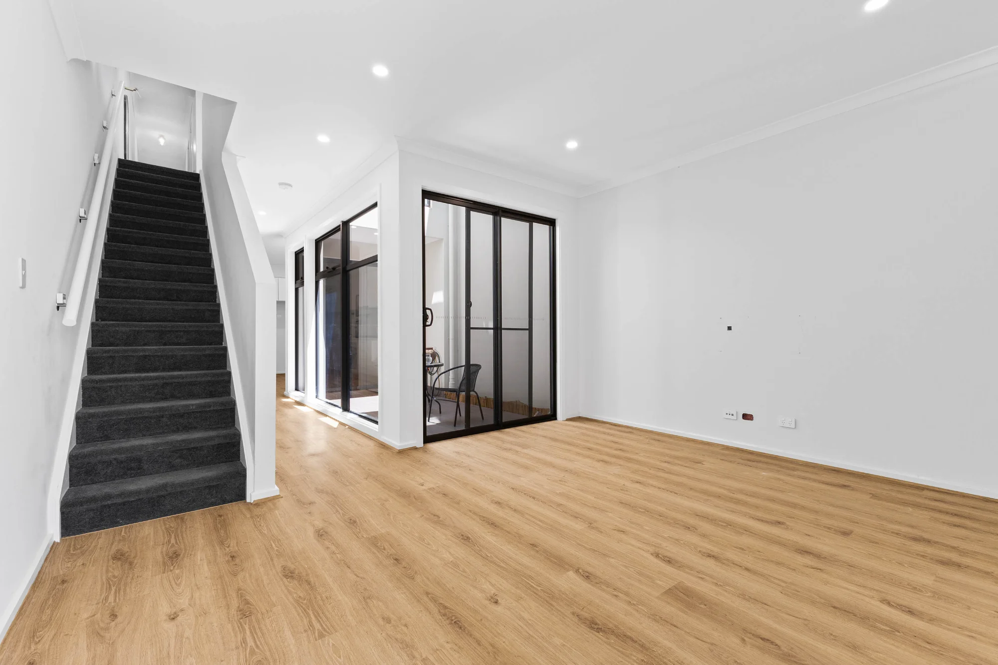 8 Kingsway Court, Tonsley, SA 5042