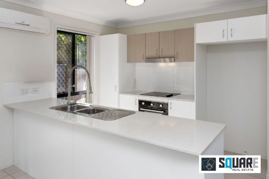 9/8 Wattlebrush Court, Park Ridge, Qld 4125