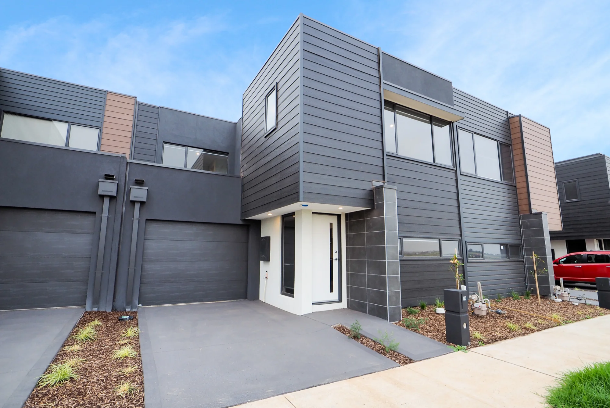 99 Vere Court, Deanside, Vic 3336