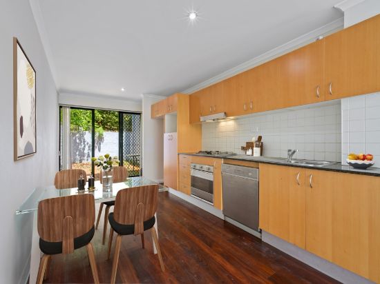 TH/68 Ross Street, Forest Lodge, NSW 2037