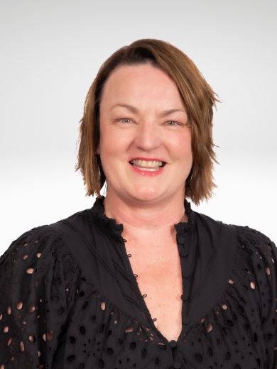 Tracey Hedin  - Real Estate Agent at Roger McMillan Real Estate - Dromana