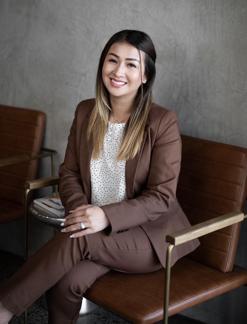 Tracy Pham Real Estate Agent