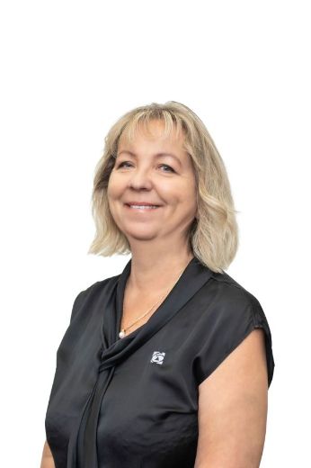 Tracy Roberts - Real Estate Agent at First National Real Estate - Kalgoorlie