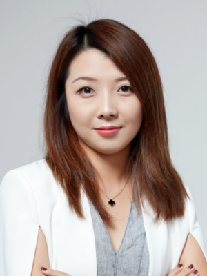 Tracy Yi HONG Real Estate Agent