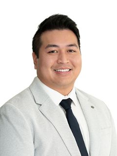 Tri Bui - Real Estate Agent Tri Bui - Real Estate Agent