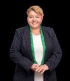 Trish  Farquer - Real Estate Agent From - OBrien Real Estate - Werribee