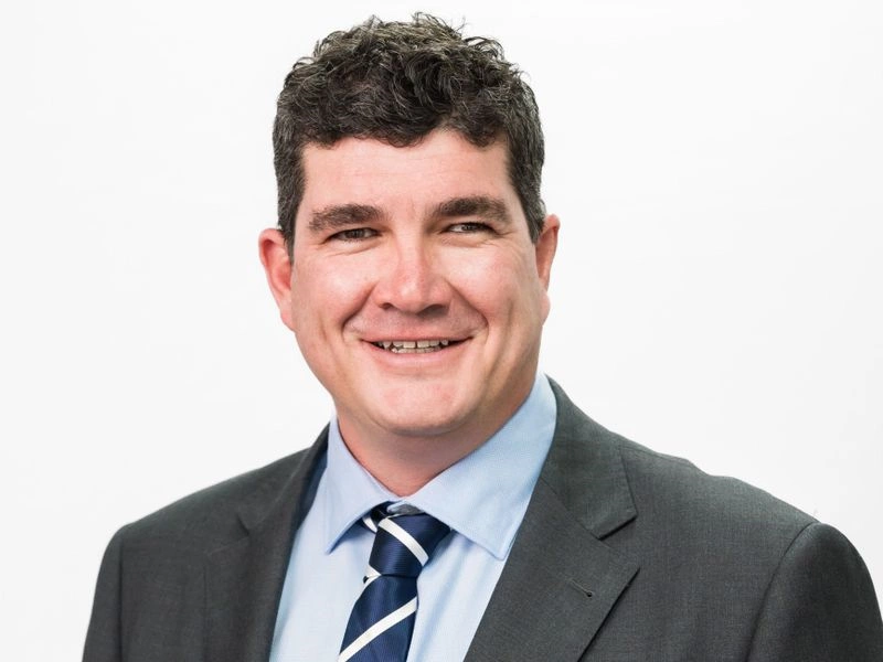 Mitch  Foon - Real Estate Agent