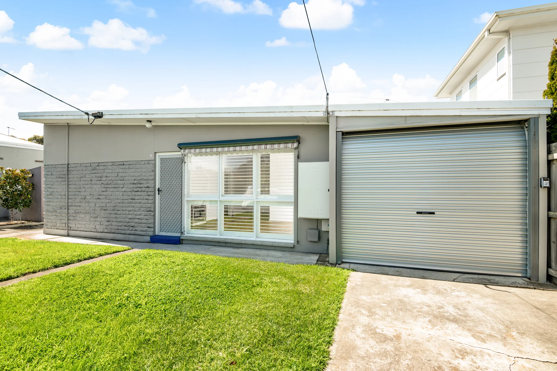 1/10-12 Norwood Street, Herne Hill, Vic 3218