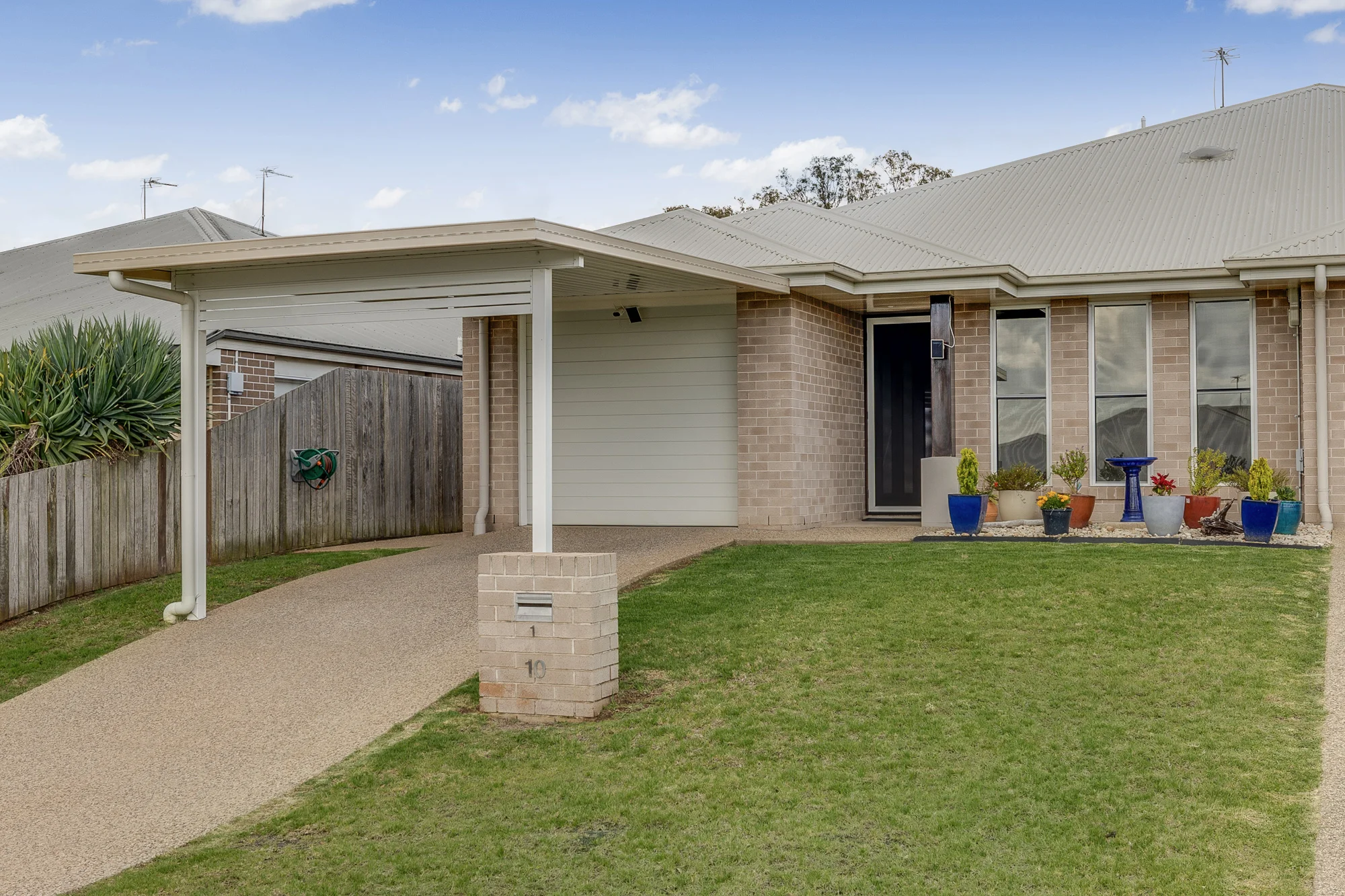 1/10 Adelaide Street, Cranley, Qld 4350