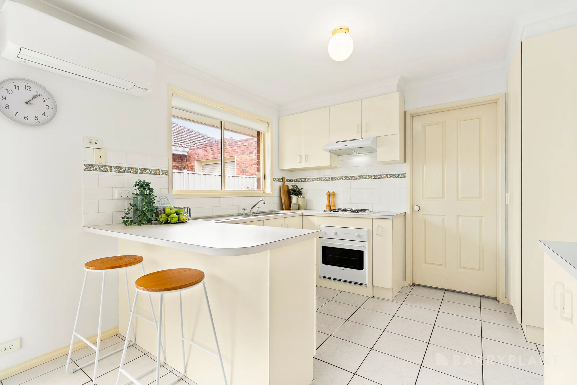1/10 Hazel Grove, Pascoe Vale, Vic 3044