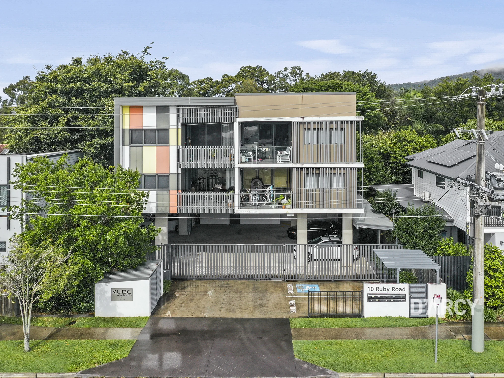 1/10 Ruby Road, Mitchelton, Qld 4053