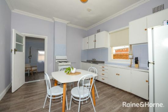 1/119 George, Bathurst, NSW 2795