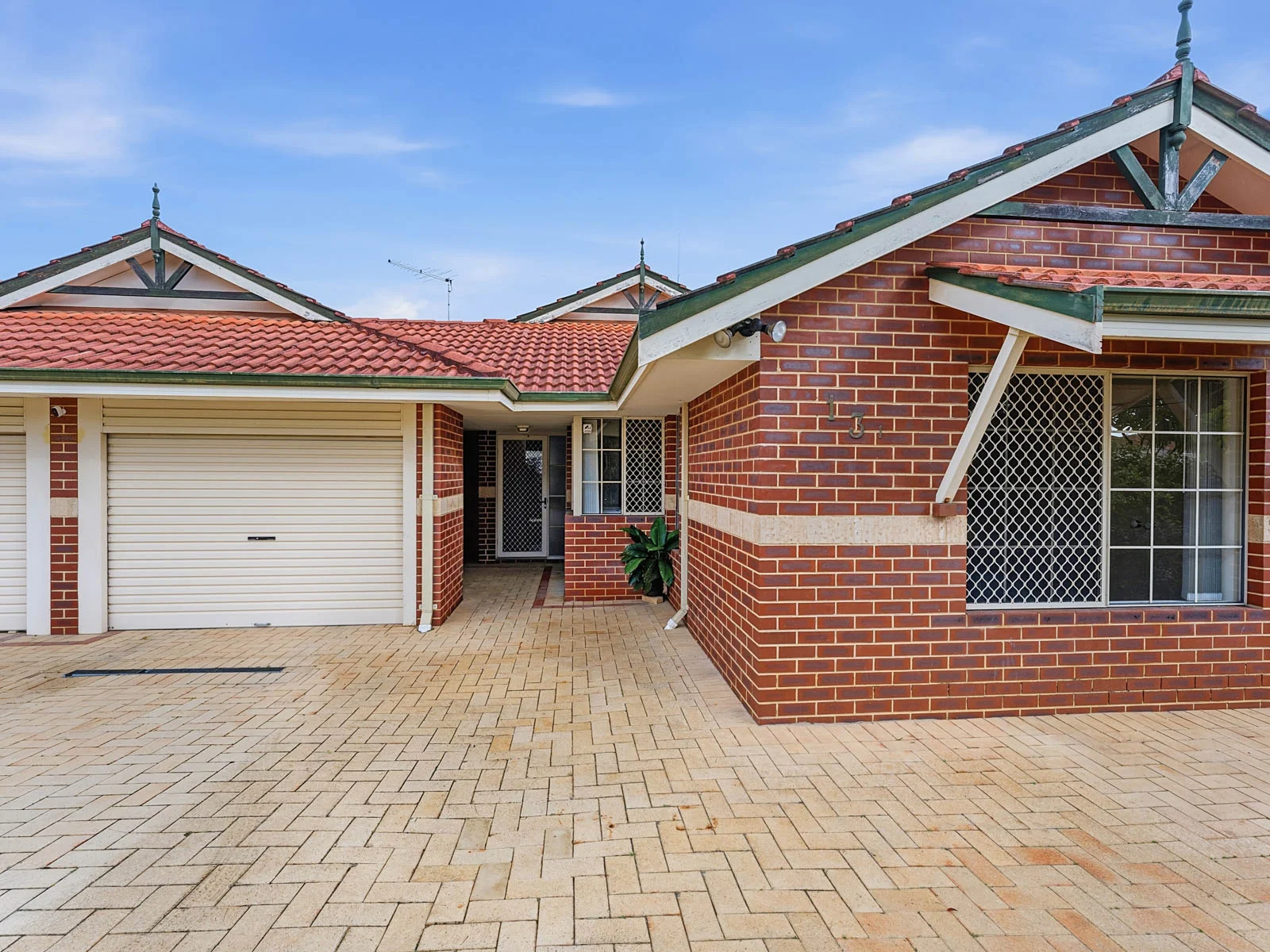 1/13 Monterey Street, Nollamara, WA 6061