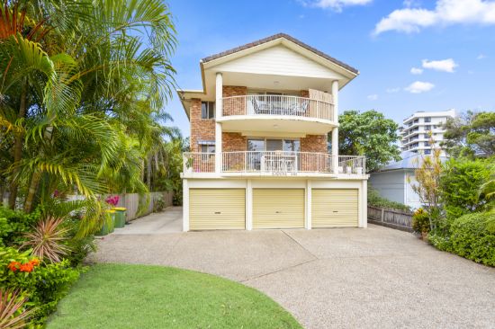 1/131 Golden Four Drive, Bilinga, Qld 4225