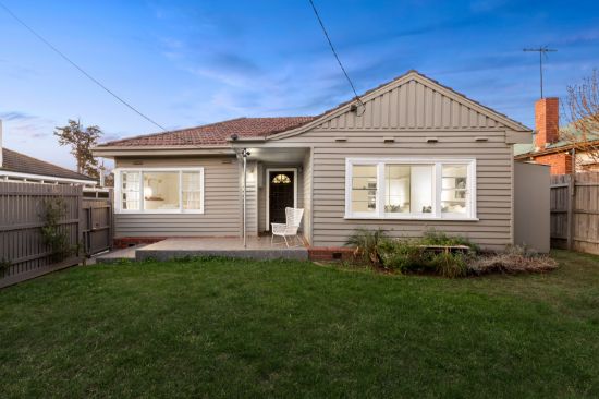 1/147 Highbury Road, Burwood, Vic 3125