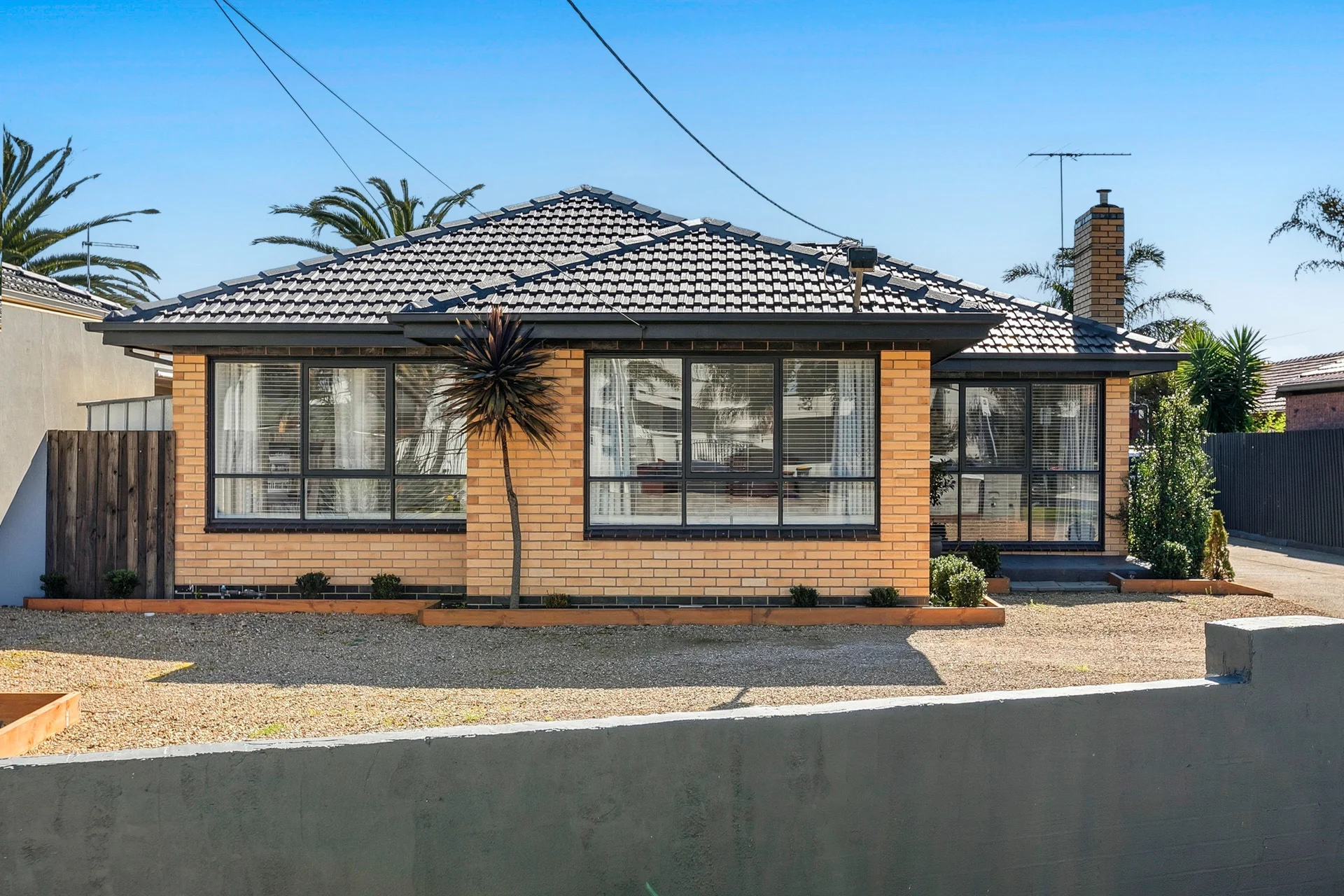 1/157 Queen Street, Altona, Vic 3018