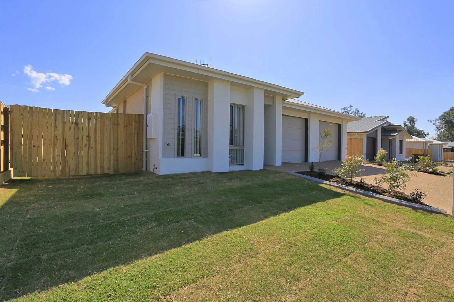 1/21 Sharp Crescent, Branyan, Qld 4670
