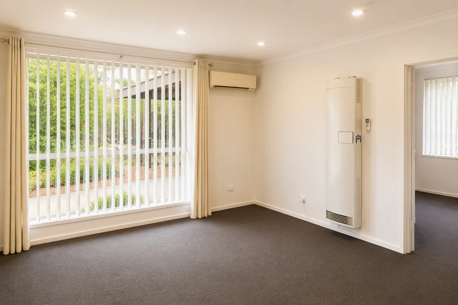 1/21 Wells Road, Seaford, Vic 3198