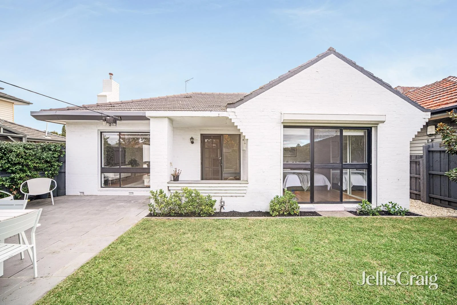 1/233 Warrigal Road, Cheltenham, Vic 3192