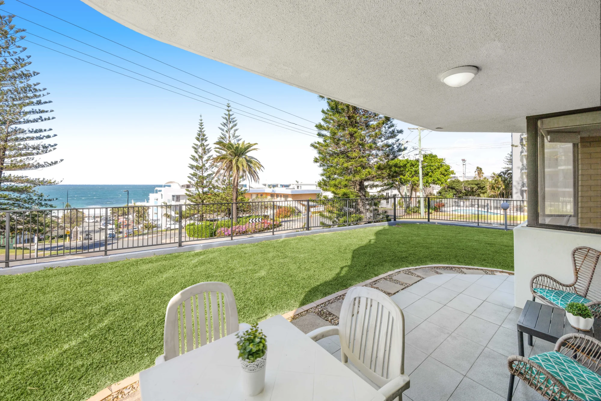 1/28 Mahia Terrace, Kings Beach, Qld 4551