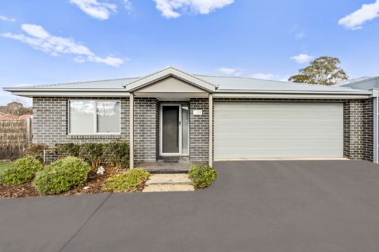 1/3 Highton Lane, Mansfield, Vic 3722