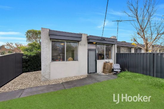 1/30 Wheatsheaf Road, Glenroy, Vic 3046