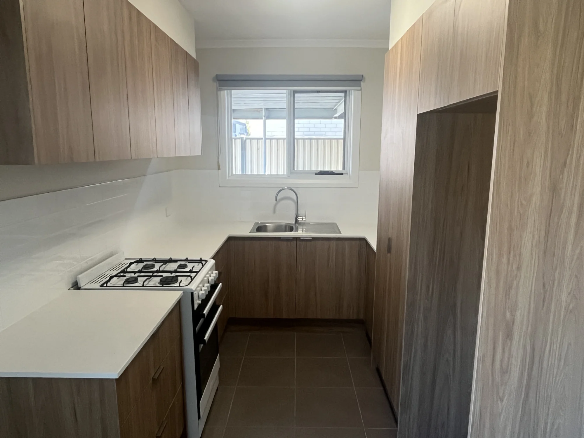 1/34 Fraser Street, Herne Hill, Vic 3218